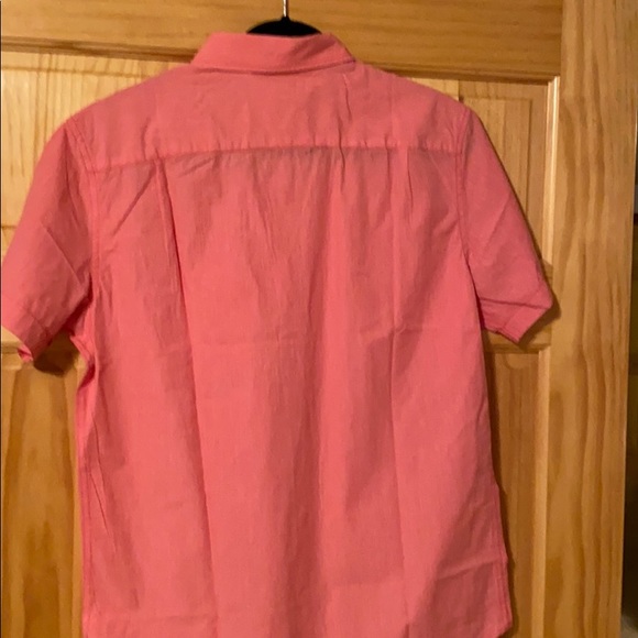 New shirt with tags!! - Picture 2 of 2